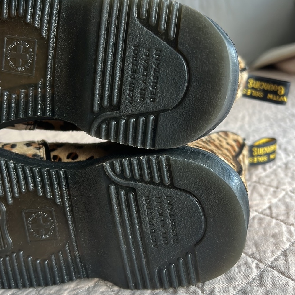 Dr. Martens Flora Leopard Chelsea Boots EU36 US5 - Picture 10 of 12